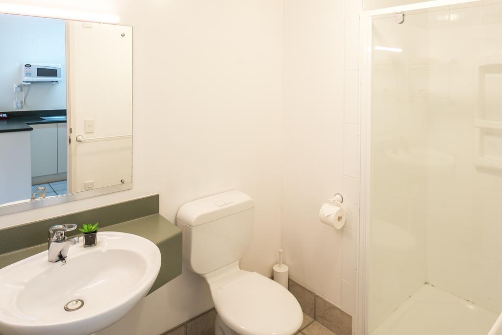 Albany Oak Motel Auckland Bagian luar foto