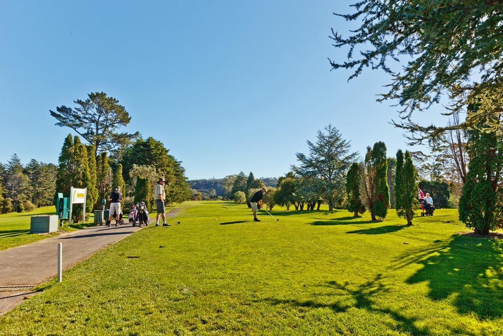 Albany Oak Motel Auckland Bagian luar foto