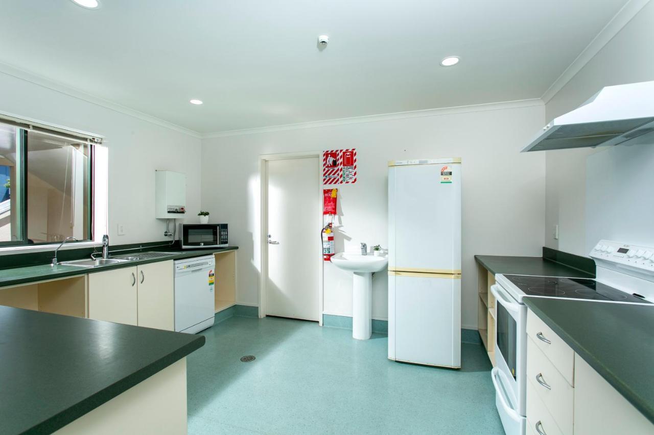 Albany Oak Motel Auckland Bagian luar foto